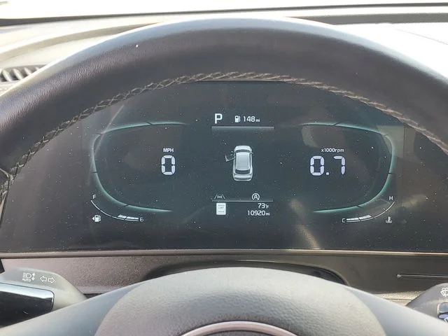 2025 Kia Sportage EX - Photo 24