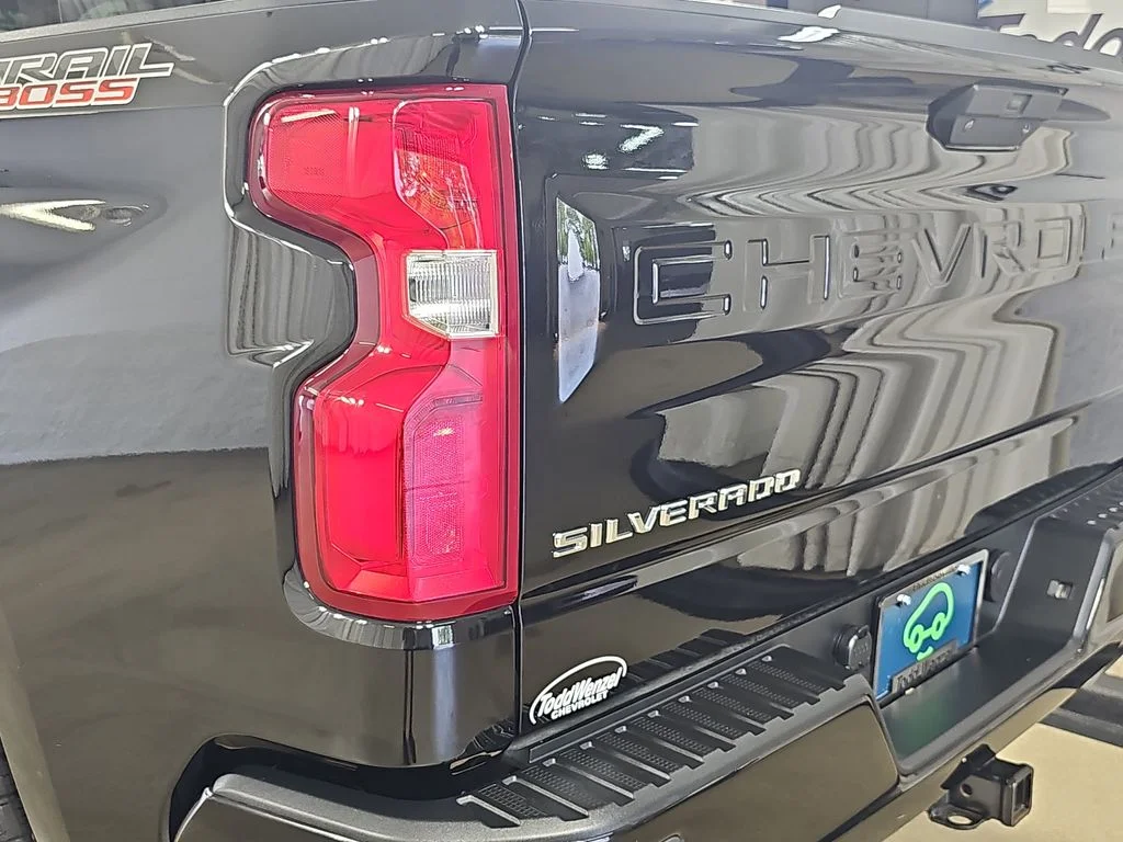 Certified Used 2020 Black Chevrolet LT Trail Boss image 38