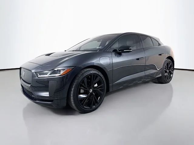 2024 Jaguar I-PACE EV 400 R-Dynamic HSE's photo