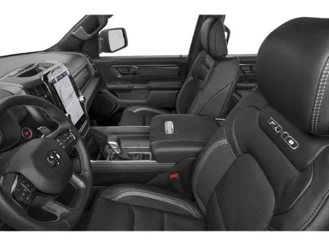 New 2027 Diamond Black Crystal Pearl-Coat Exterior Paint RAM RHO image 6