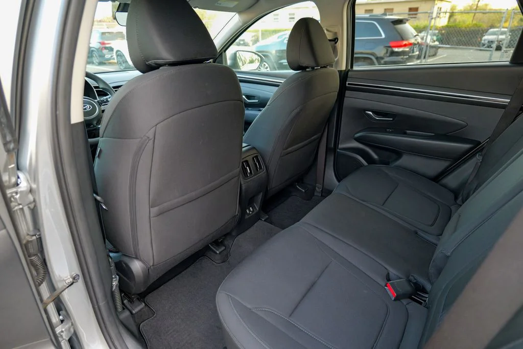 Used 2023 Shimmering Silver Hyundai SEL image 26