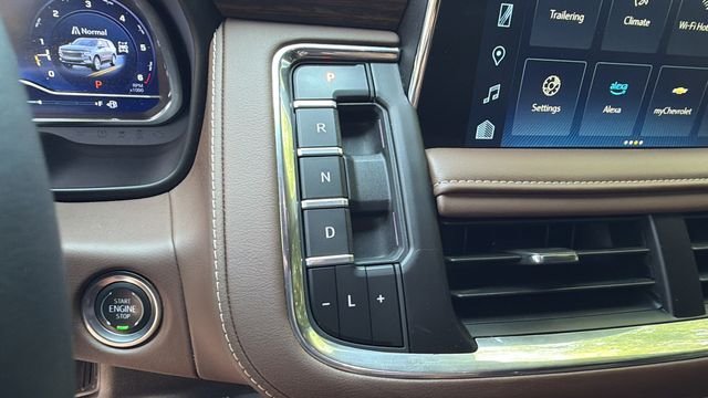 Used 2024 Beige Chevrolet High Country image 30