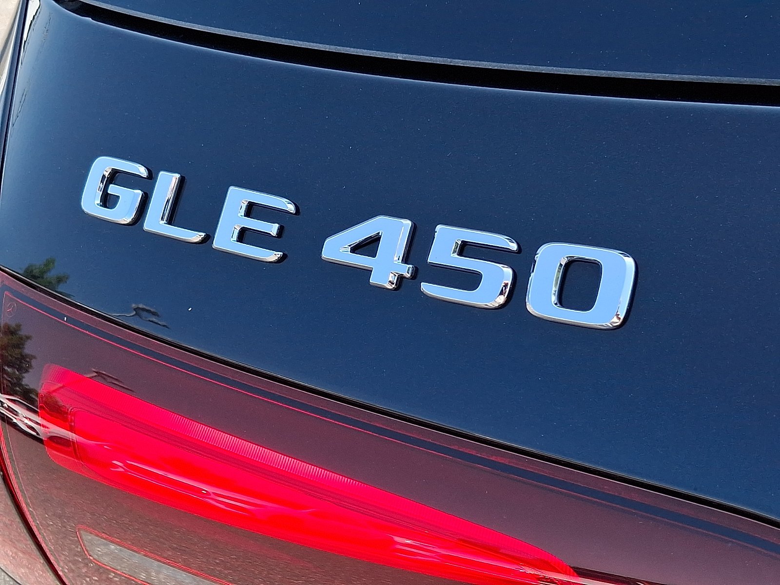 New 2026 Obsidian Black Metallic Mercedes-Benz GLE 450 image 18