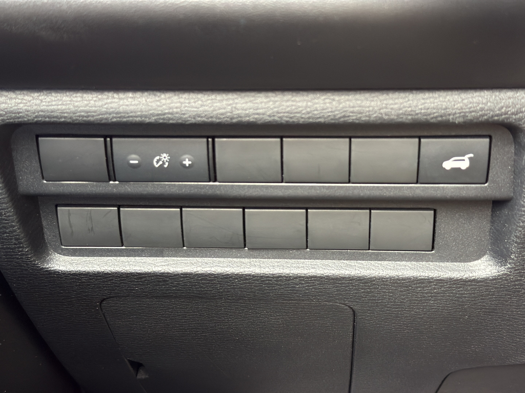 Used 2024 Black Mitsubishi SE image 25