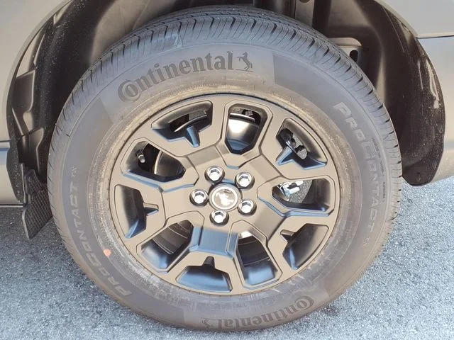 New 2026 Carbonized Gray Metallic Ford Big Bend image 6