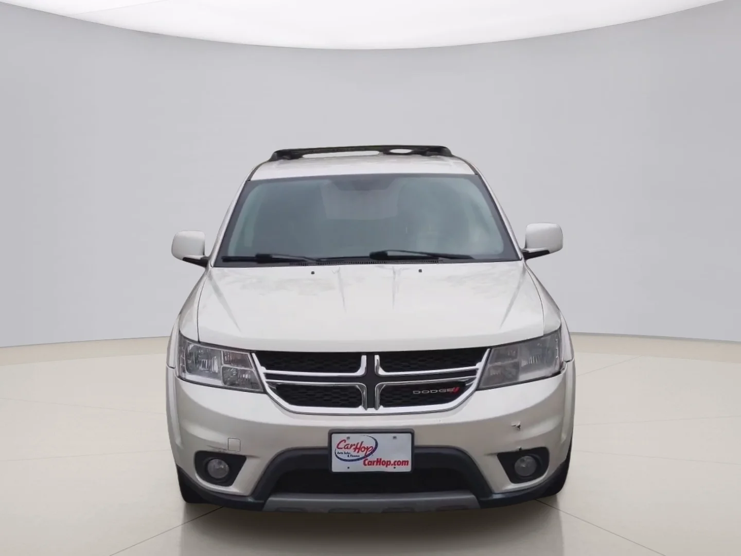 Used 2013 White Dodge SXT image 8