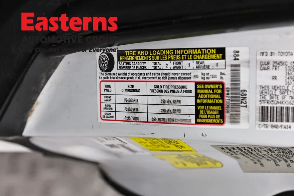 Used 2019 White Toyota SR image 33