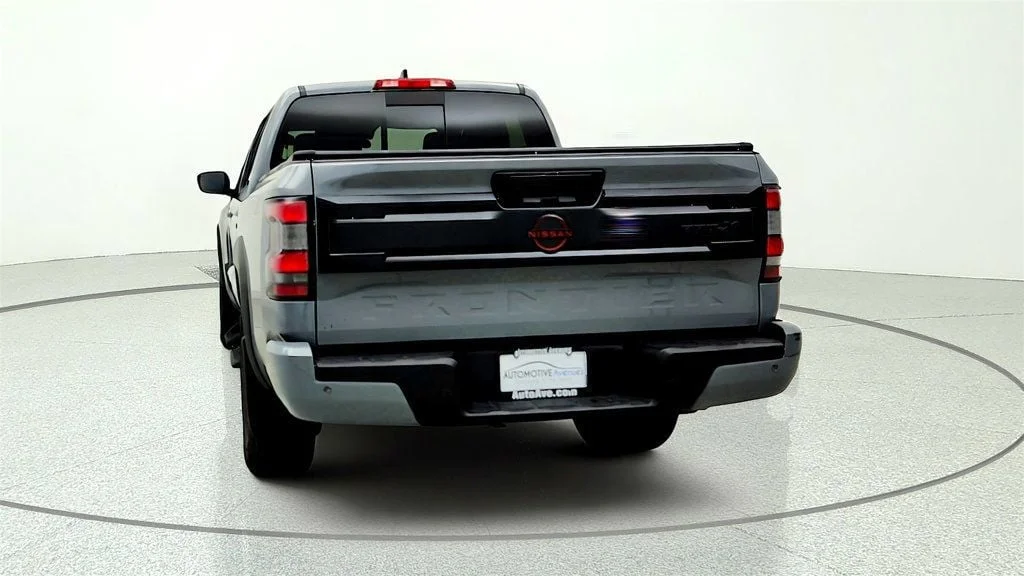 Used 2025 Boulder Gray Pearl Nissan Crew Cab 4x2 PRO-X w/ Step Rails & Remote Start image 7