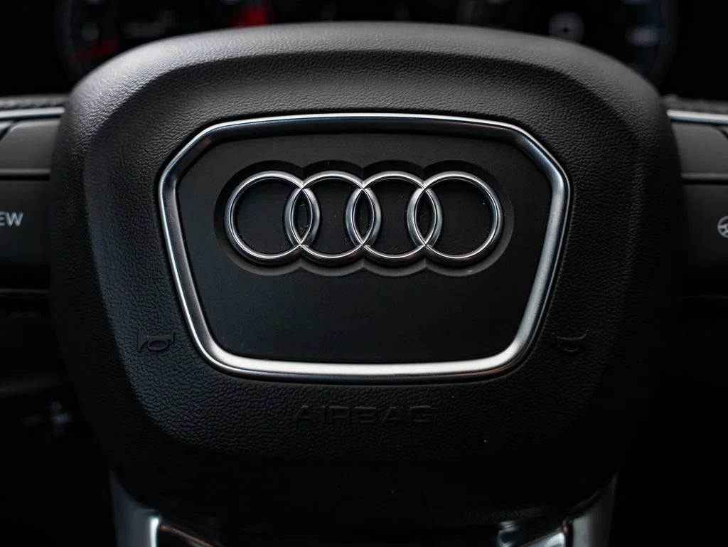 Used 2022 Daytona Gray Pearl Effect Audi Premium Plus image 31