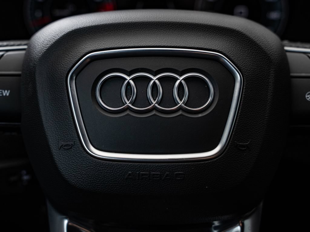 Used 2022 Daytona Gray Pearl Effect Audi Premium Plus image 31