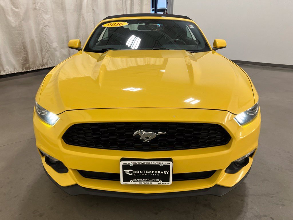 Used 2016 Yellow Ford V6 image 14