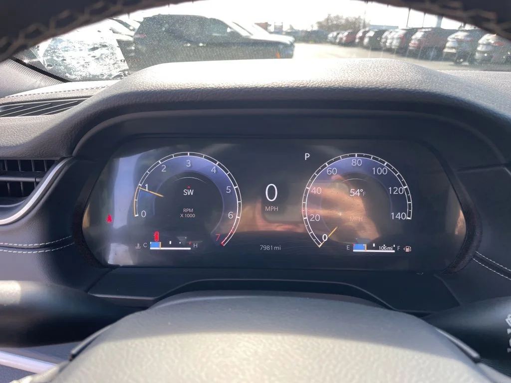 Used 2024 White Jeep Laredo X image 20