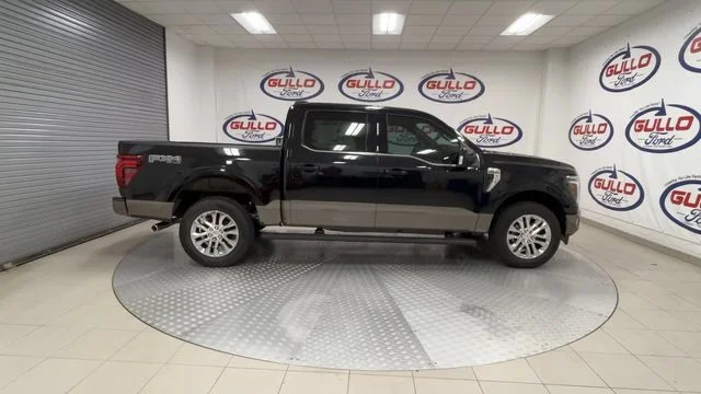 New 2026 Agate Black Metallic Ford King Ranch image 12