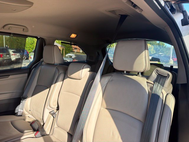 2024 Honda Odyssey Elite - Photo 16