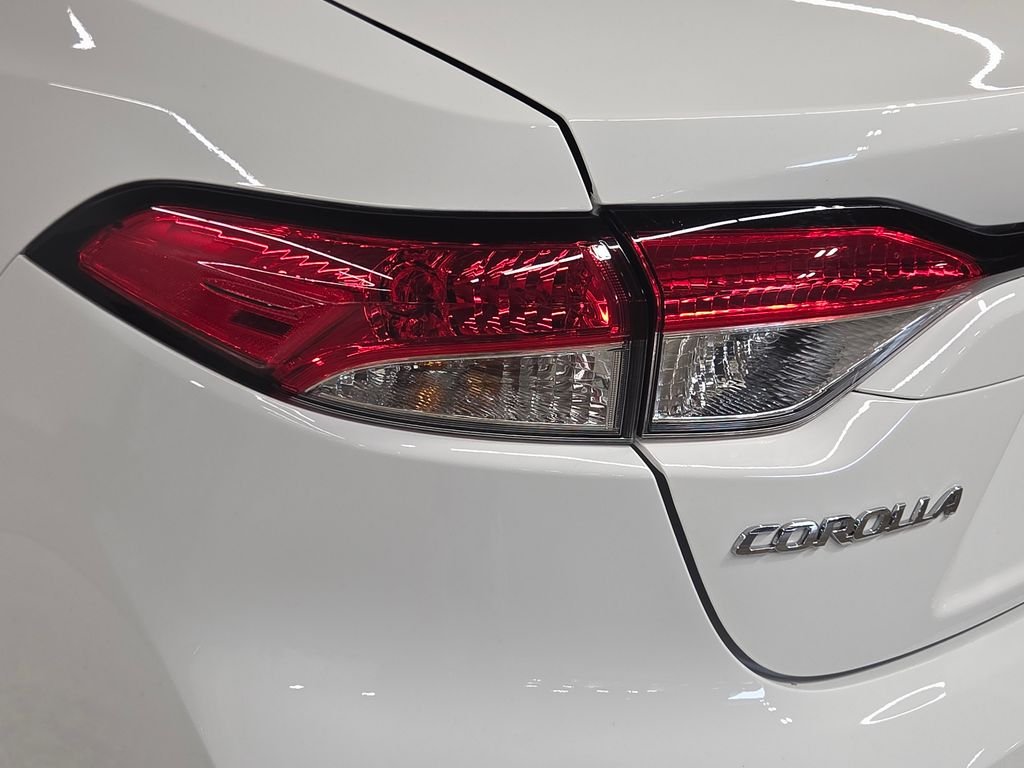 Used 2026 White Toyota LE image 15