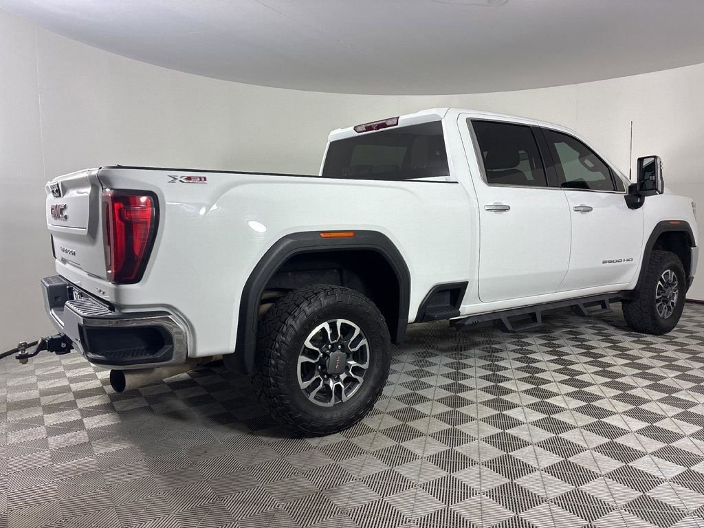 2021 GMC Sierra 2500HD SLT - Photo 9