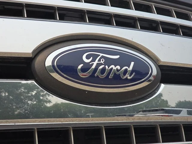 Used 2020 Red Ford XLT image 35