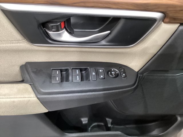 Used 2019  Honda EX image 23