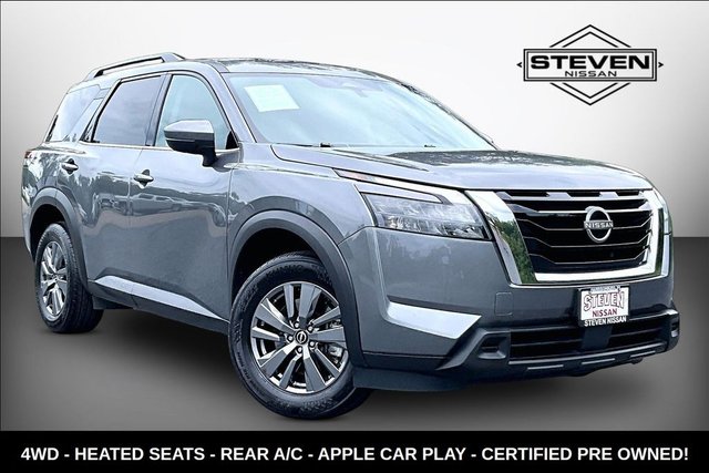 2024 Nissan Pathfinder SV