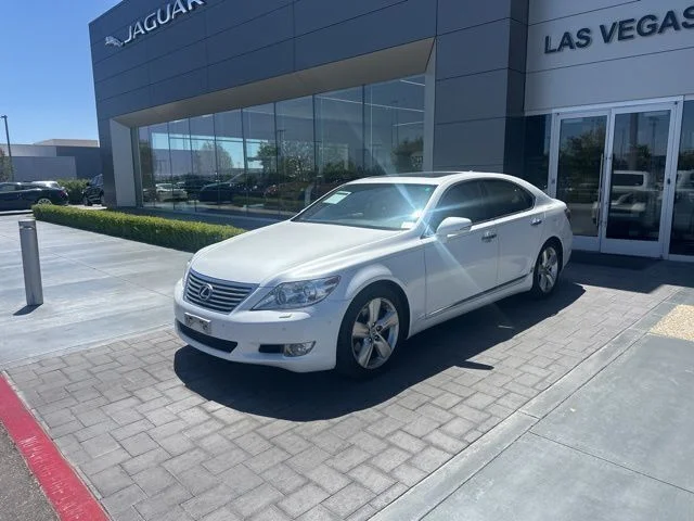 2011 Lexus LS 500's photo