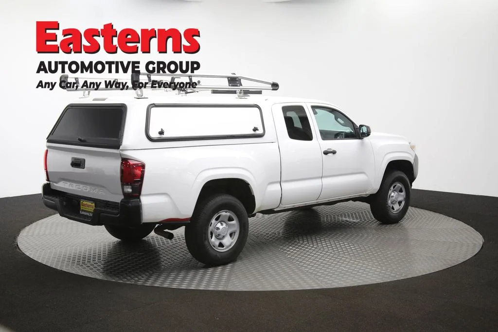 Used 2019 White Toyota SR image 39