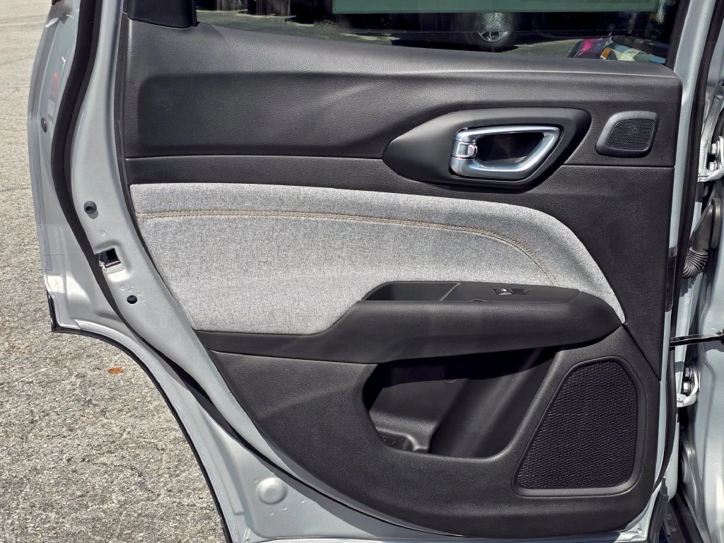 New 2026 Silver Jeep Latitude image 37