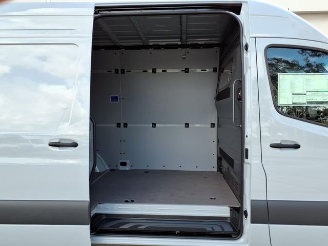 New 2026 Gray Mercedes-Benz Cargo 144 WB image 22