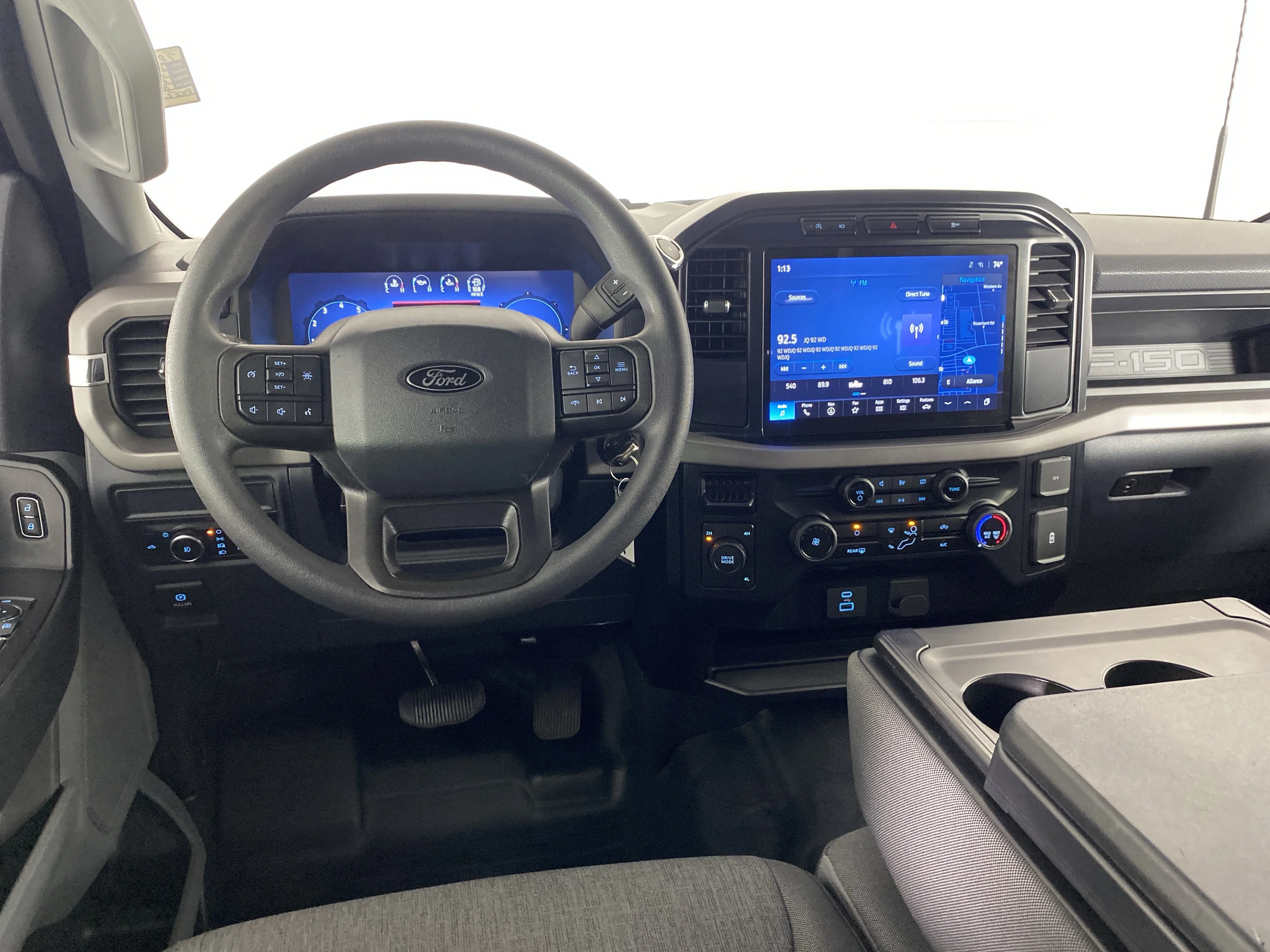 Used 2024 Black Metallic Ford XL image 19