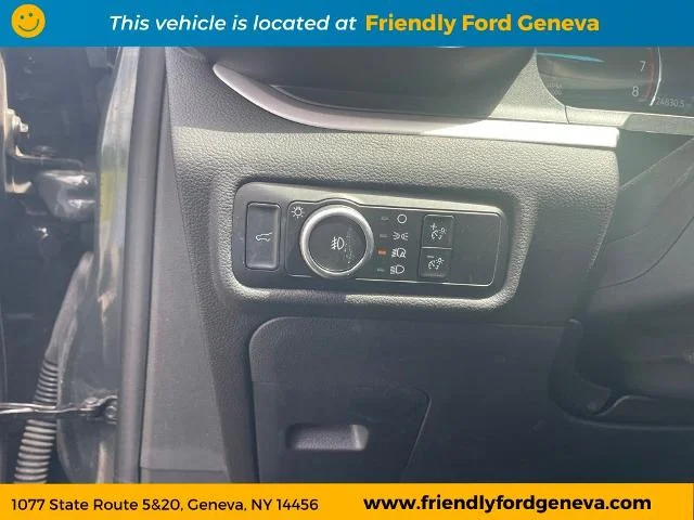 Used 2024 Green Metallic Ford XLT image 13