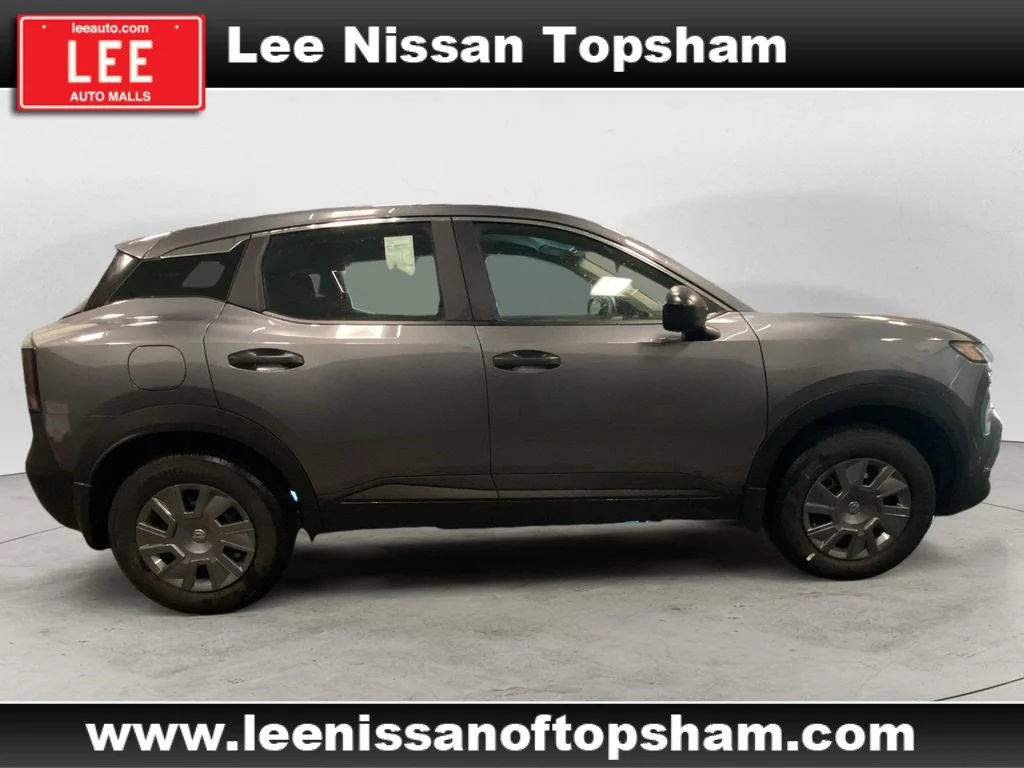 Used 2025 Gun Metallic Nissan S image 7