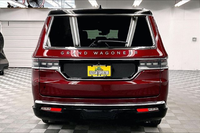 Used 2025 Velvet Red Pearlcoat Jeep Series III image 5