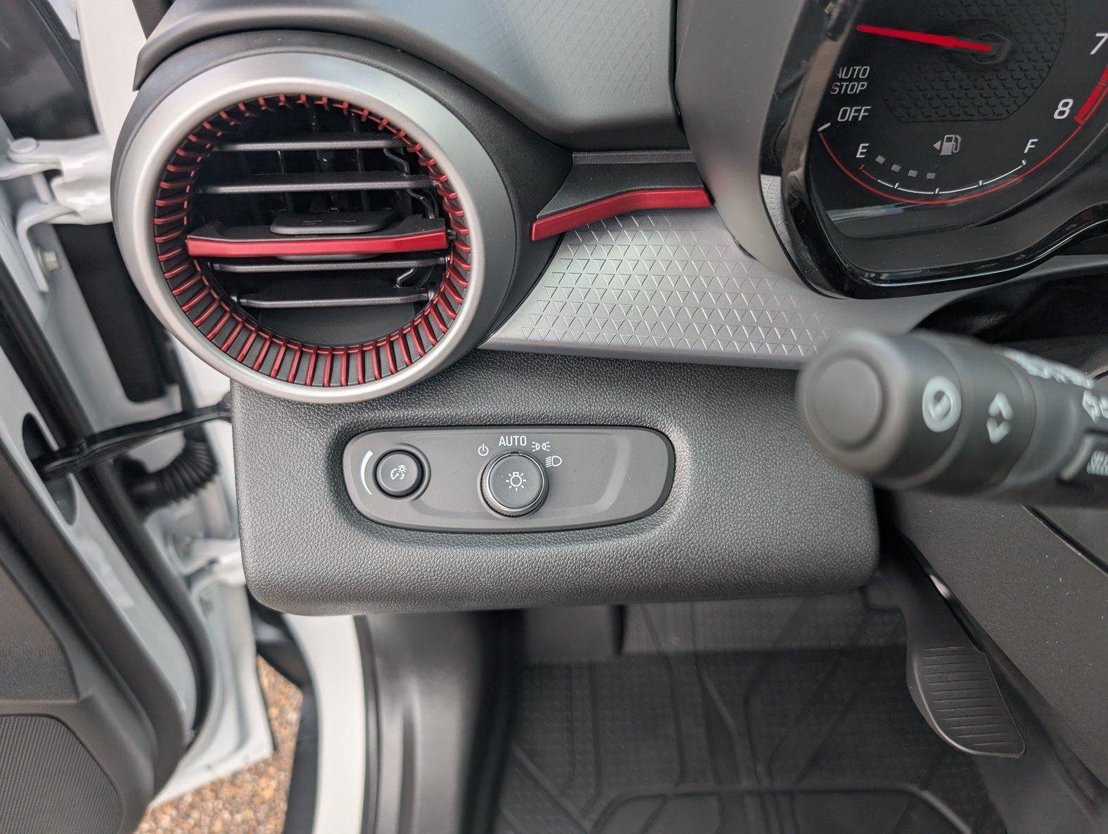 2026 Chevrolet Trax RS - Photo 26