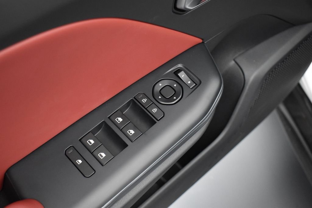 New 2026 Snow White Pearl Kia GT-Line image 6