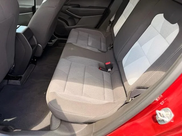 Used 2025 Red Chevrolet 1RS image 9