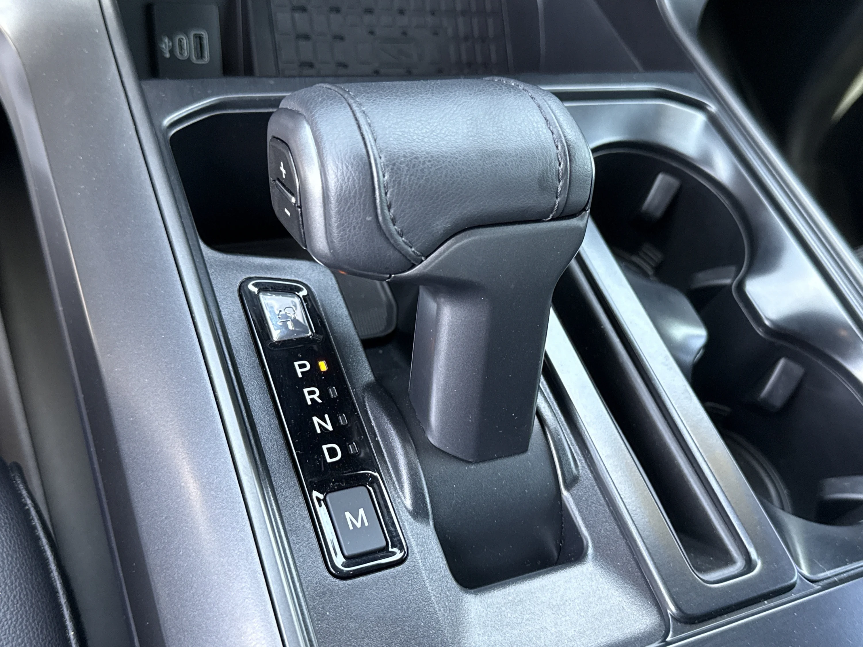 Used 2025 Carbonized Gray Metallic Ford Tremor image 36