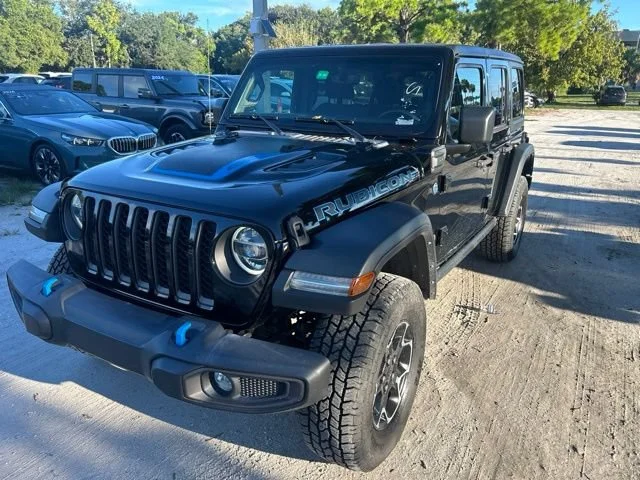 Used 2022 Black Clearcoat Jeep Unlimited Rubicon image 2