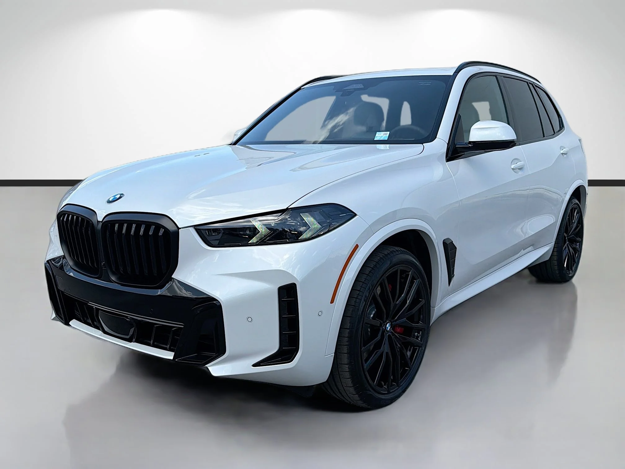 New 2026 Mineral White Metallic BMW xDrive40i image 7