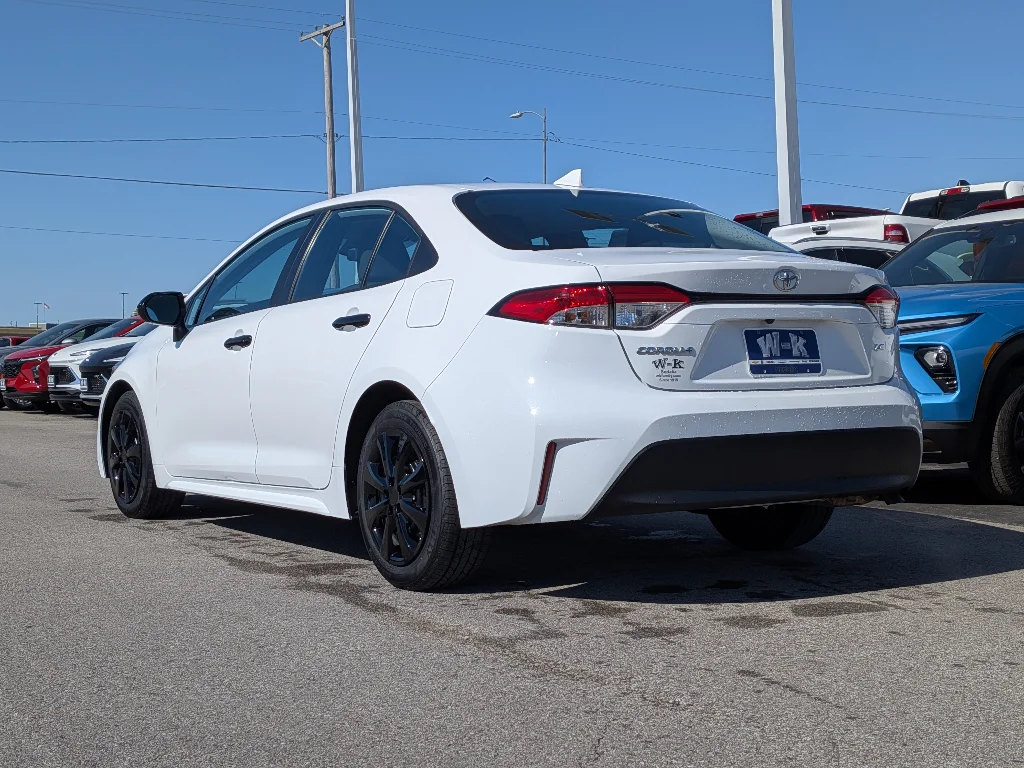 Used 2024 Ice Cap Toyota LE image 8