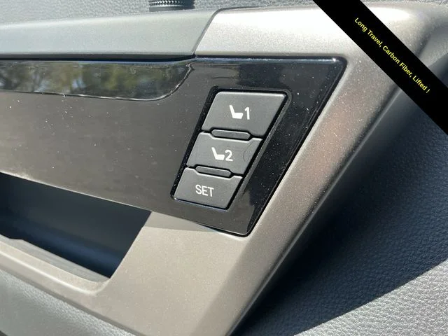 2025 Toyota Tundra Limited - Photo 32