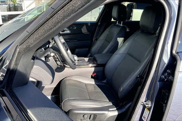 Used 2026  Land Rover S image 25