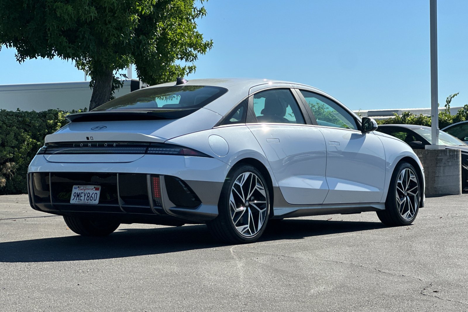 Certified Used 2024 Serenity White Hyundai SEL image 4