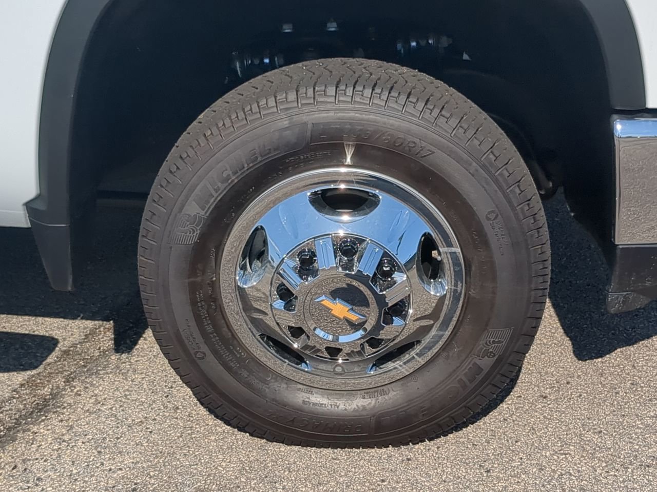 2026 Chevrolet Silverado 3500 HD LT - Photo 10