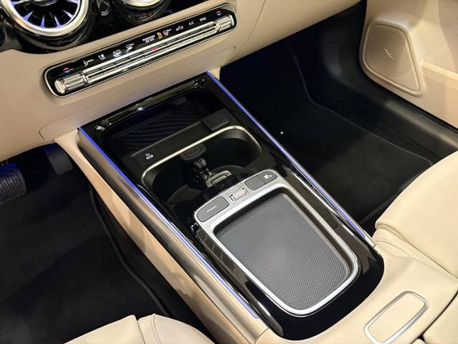 New 2026 Mountain Grey Metallic Mercedes-Benz  image 20