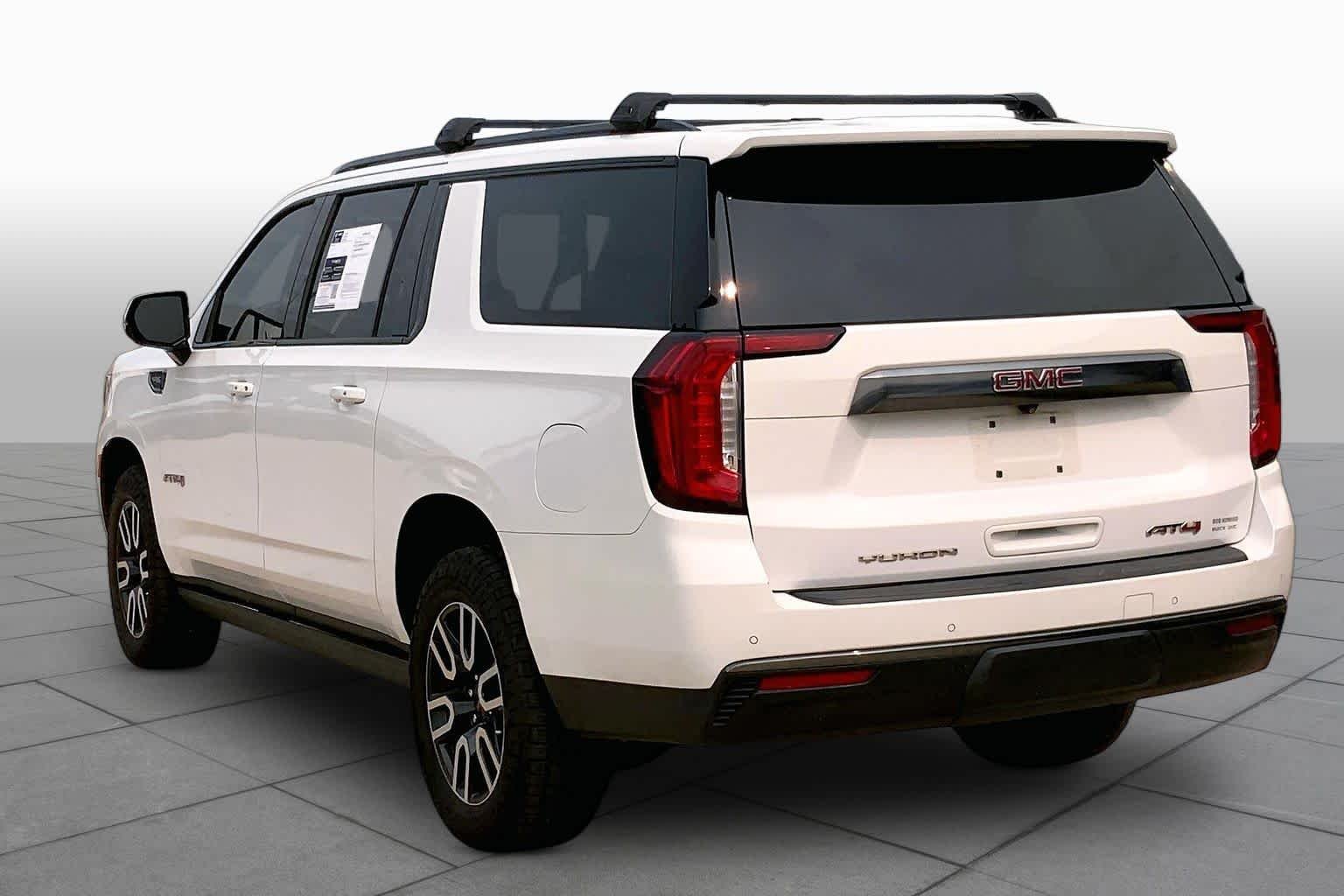 Used 2021 Summit White GMC AT4 image 11