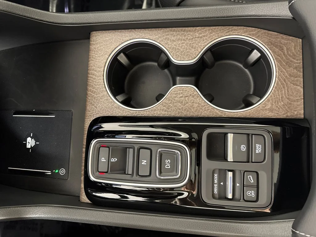 2026 Honda Pilot Elite - Photo 24