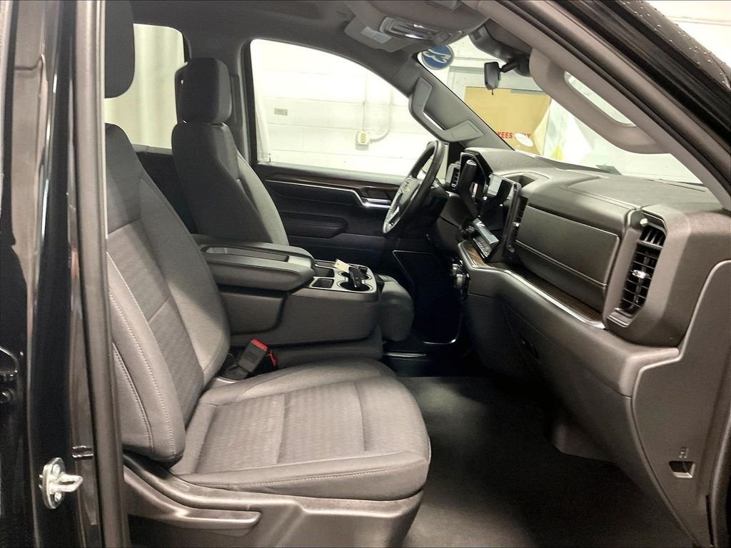 Used 2023 Black Chevrolet LT image 11