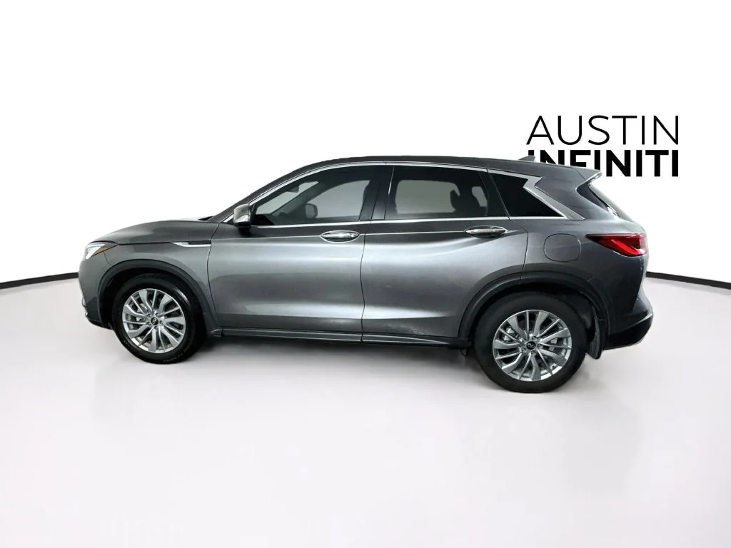 Certified Used 2023 Gray INFINITI PURE image 6