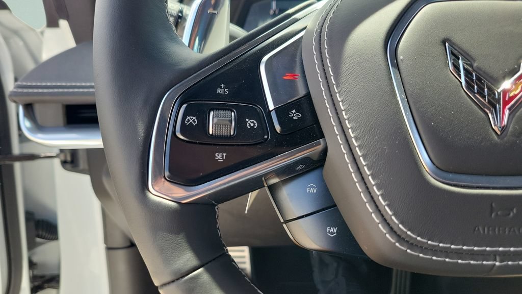 2025 Chevrolet Corvette 2LZ - Photo 20