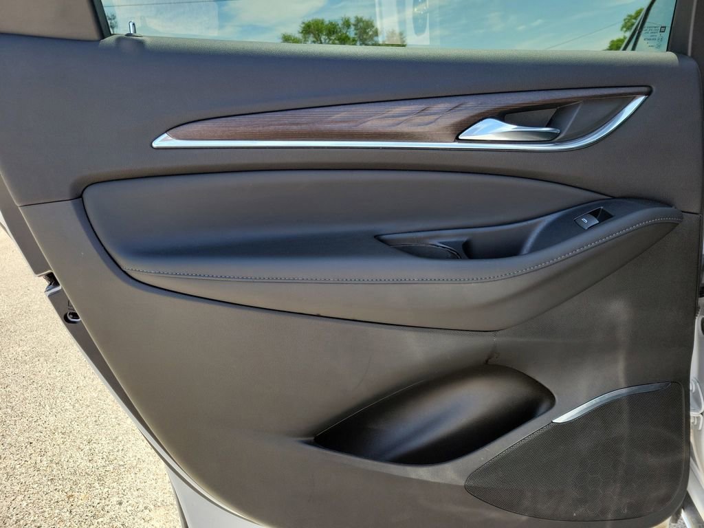 2023 Buick Enclave Avenir - Photo 10
