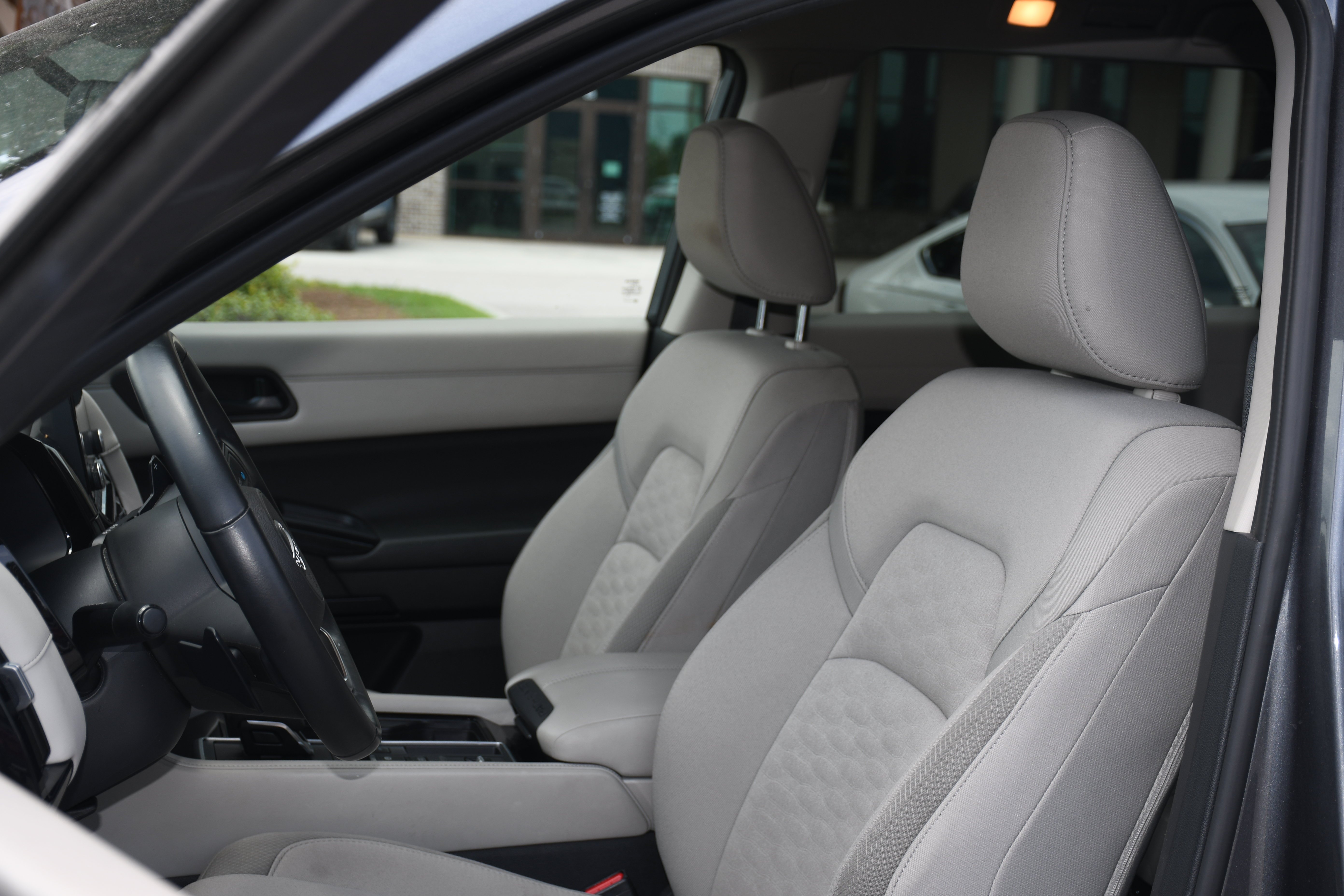 Used 2024 Gray Nissan SV image 11